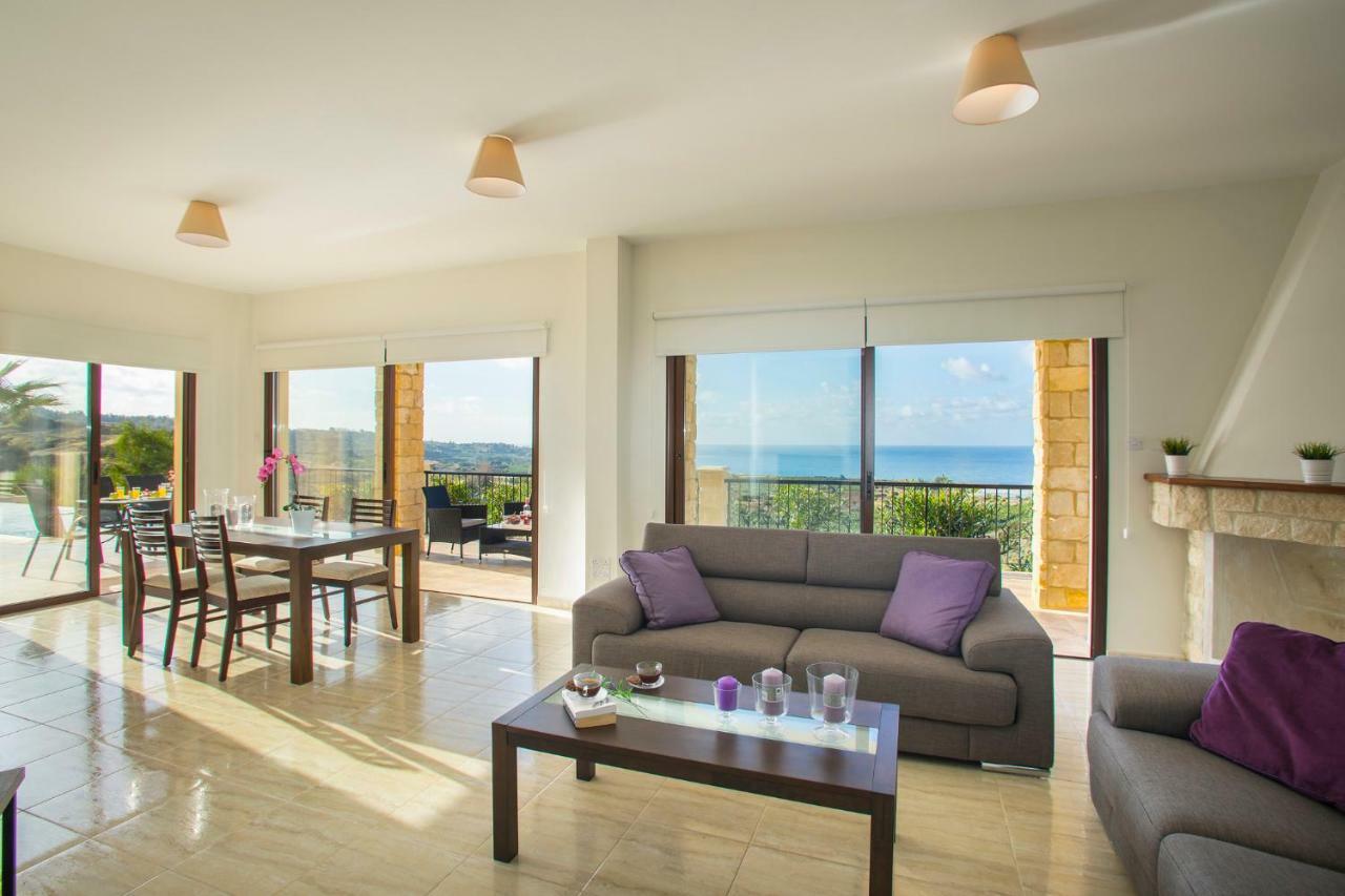 Villa Blue Jadeite Peyia Esterno foto